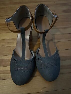 Elle Women's Two-Tone T-Strap Block Heel Sandals - Gray & Tan